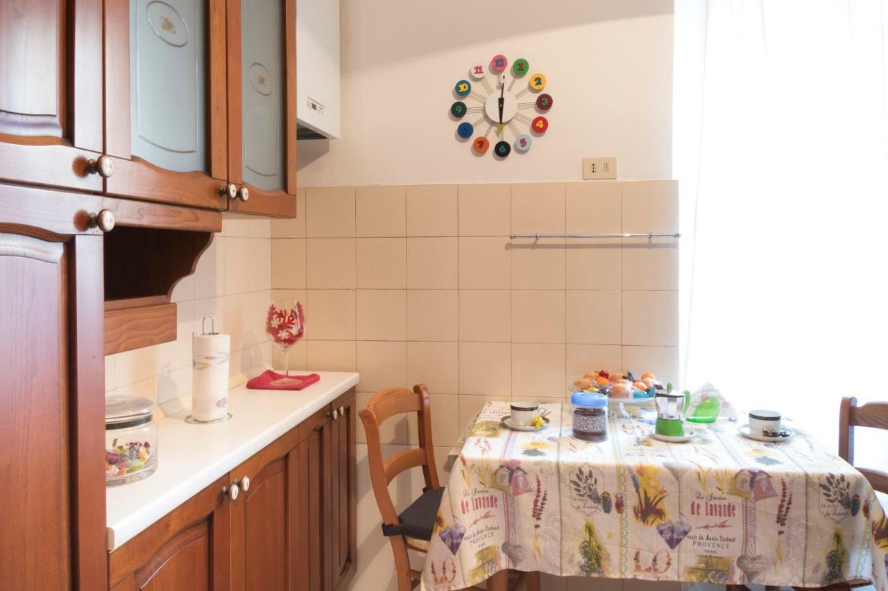 Appartamento Casa Gaby Roma Esterno foto